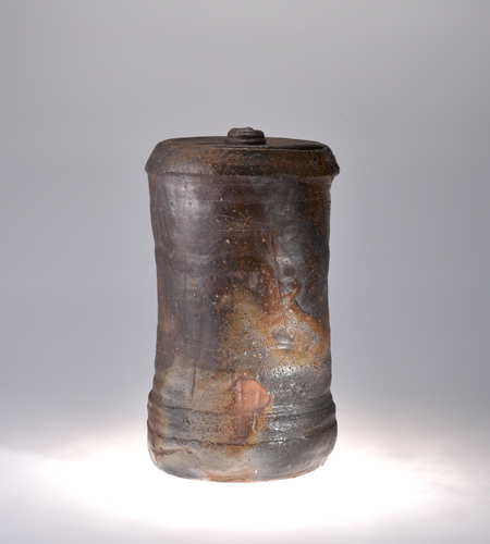 伊部細水指 　25 x 15 cm