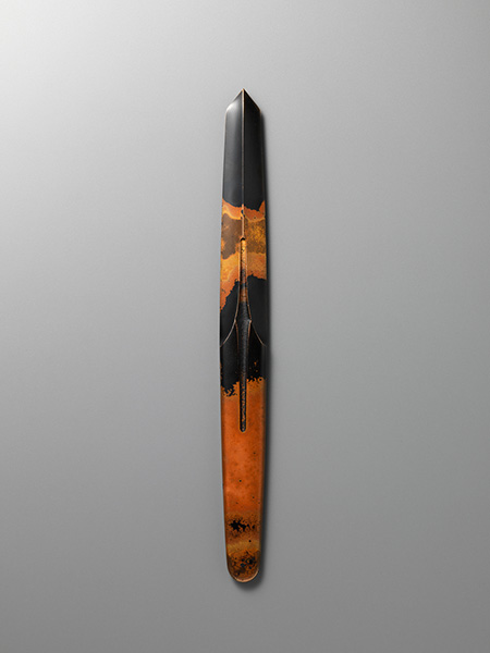  6-a. L.334 W.33 D.15 mm 青銅鋳造、緑青 cast bronze, patinated