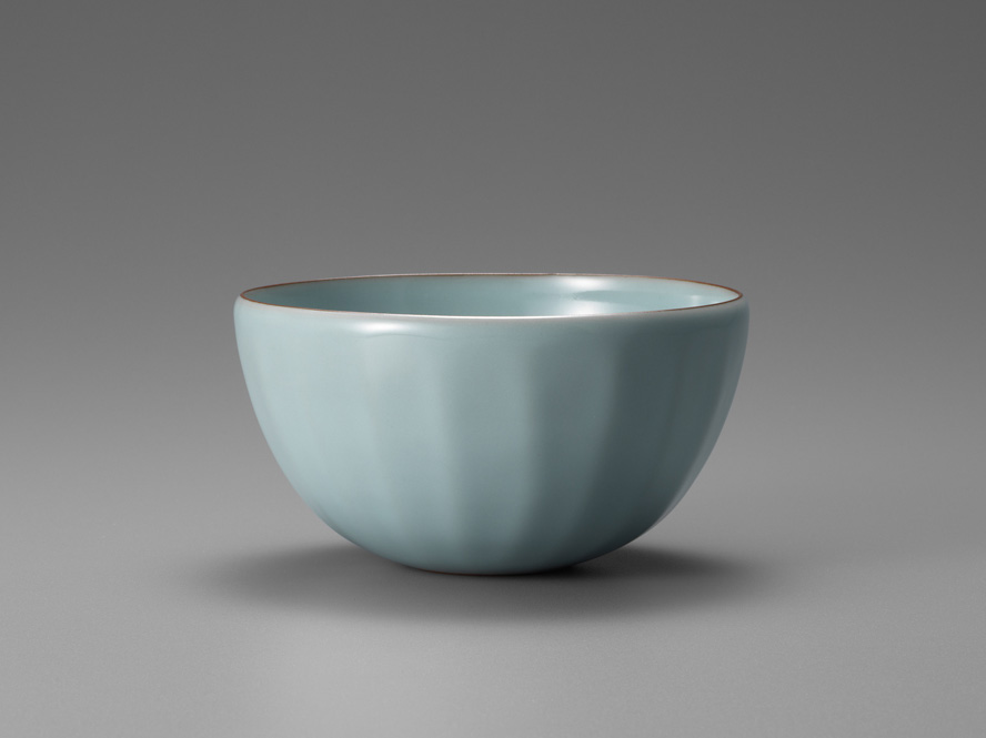 c-2  	青磁茶碗  Celadon Tea Bowl  D.13.0 H.6.8 cm