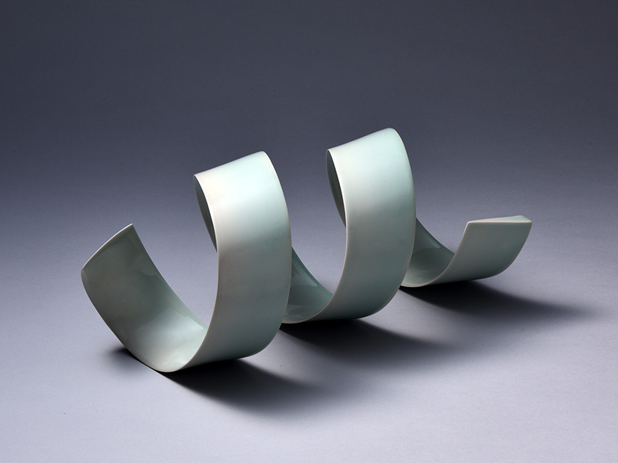 颪（渦）38×19×16.5cm