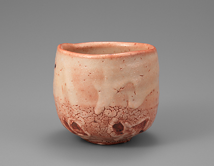  3．赤志野筒茶盌      D:12.7  H:11.3 cm