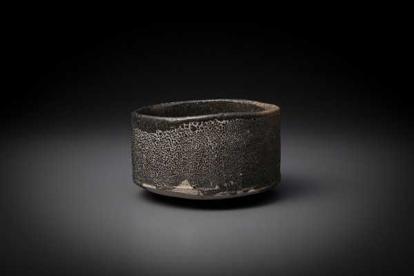 9、八坂篠土加茂川石カモガワ塗土京瀬戸黒茶盌